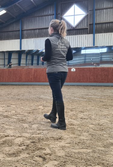 Hest undervisning Freja Flensburg Hestemassør Hestemassage